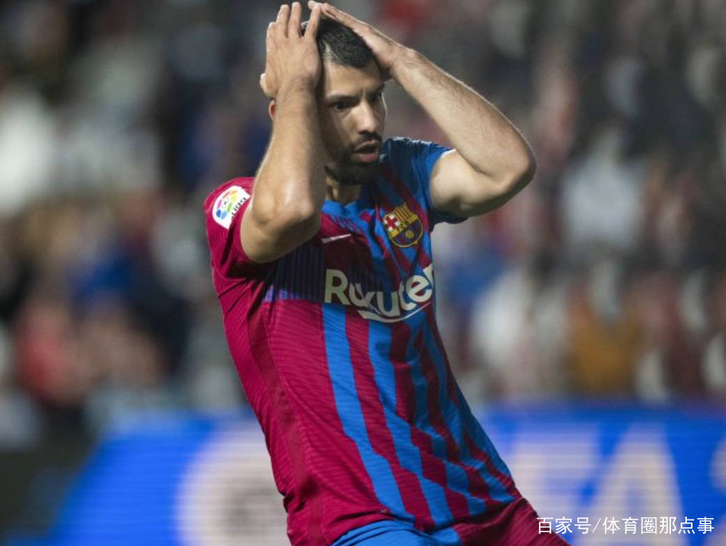 包含巴萨爆冷秘鲁，乔瓦尼·雷纳完成帽子戏法的词条